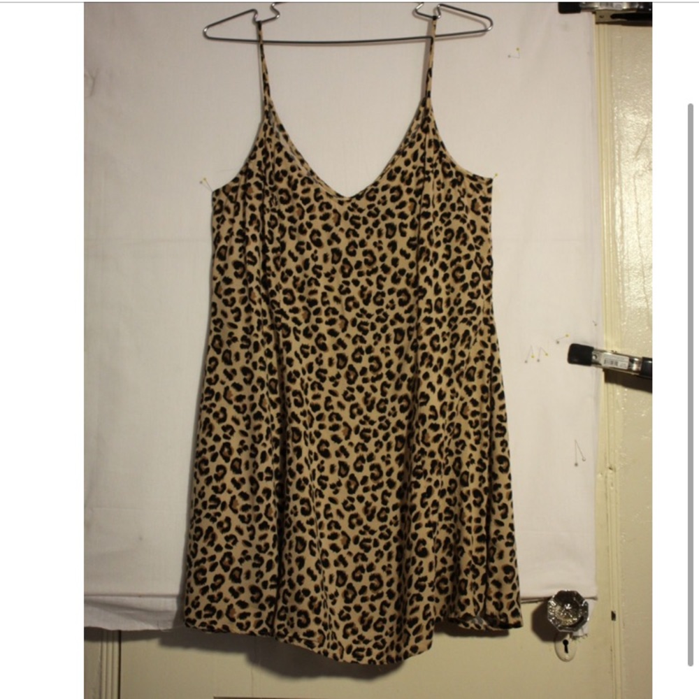 H&M leopard print summer dress